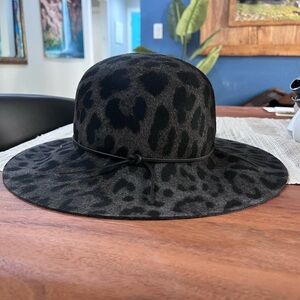 Saks Fifth Avenue Black Leopard Hat